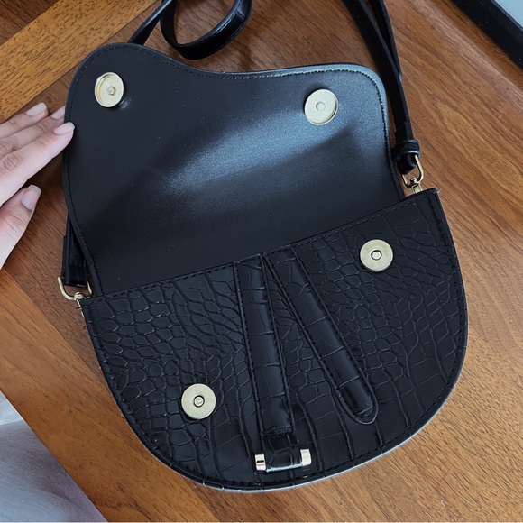 BLACK CROC TEXTURED SADDLE BAG #0261 - Picture 12 of 12